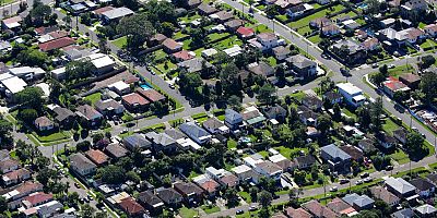 How to invest your money if you can’t afford to buy a house in Australia