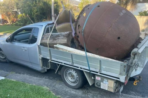 WWII bomb discovered in Victorian backyard